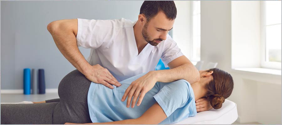 Physical Therapy vs Chiropractor: Which Is Right for You? Near Me in Montvale, Closter, and Park Ridge, NJ Physical Therapy vs Chiropractor: Which Is Right for You? Near Me in Montvale, Closter, and Park Ridge, NJ